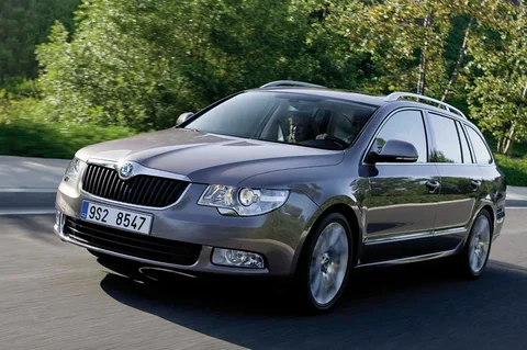 Skoda Superb Combi 1.4 TSI Greentech Active 2011 view 7