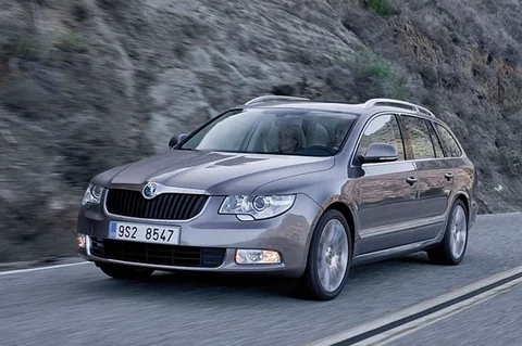 Skoda Superb Combi 1.4 TSI Greentech Active 2011 view 10