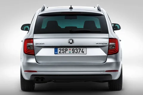 Skoda Superb Combi 2.0 TSI Elegance 2013 view 6