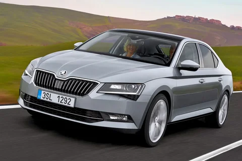 Skoda Superb 1.4 TSI Greentech Active 2015 view 9