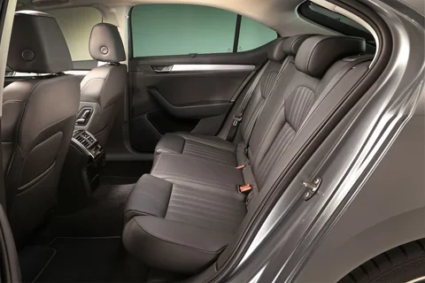 Skoda Superb 1.4 TSI Greentech Active 2015 view 11
