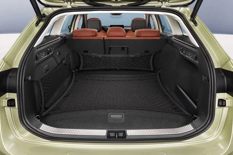 Skoda Superb Combi 1.5 TSI iV PHEV First Edition 2024 view 3