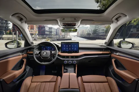 Skoda Superb Combi 1.5 TSI iV PHEV First Edition 2024 view 10