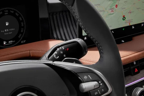 Skoda Superb Combi 1.5 TSI iV PHEV First Edition 2024 view 12