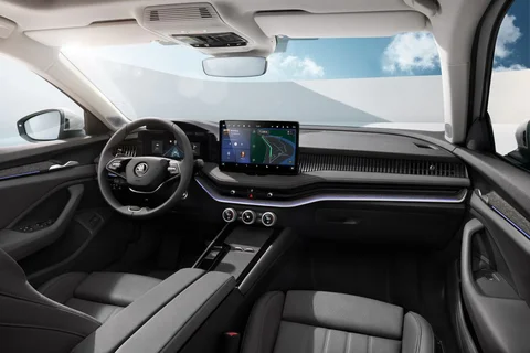Skoda Superb 1.5 TSI iV PHEV Edition 2025 view 11