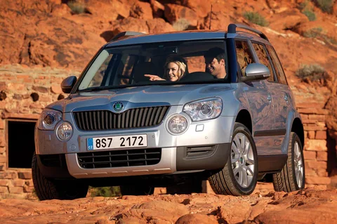 Skoda Yeti 1.2 TSI Active 2009 view 8