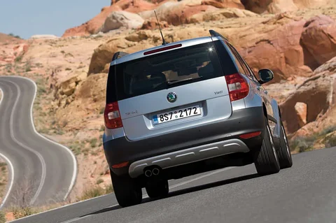 Skoda Yeti 1.2 TSI Active 2009 view 10