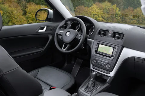 Skoda Yeti 1.6 TDI Greentech Active 2014 view 5