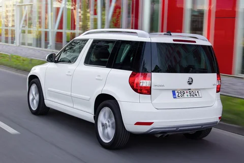 Skoda Yeti 1.6 TDI Greentech Active 2014 view 9