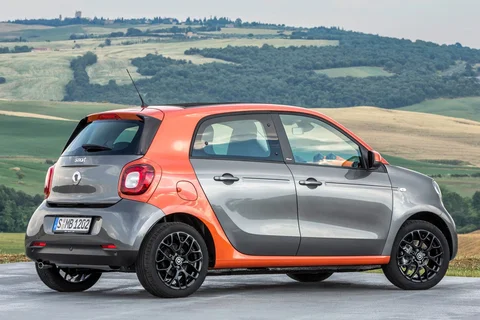 Smart forfour 66kW Perfect 2017 view 3