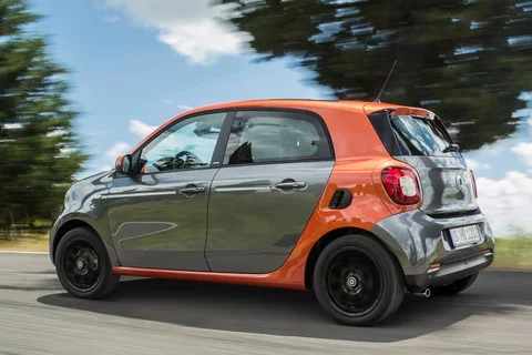 Smart forfour 66kW Perfect 2017 view 5