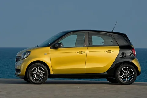 Smart forfour 66kW Perfect 2017 view 12