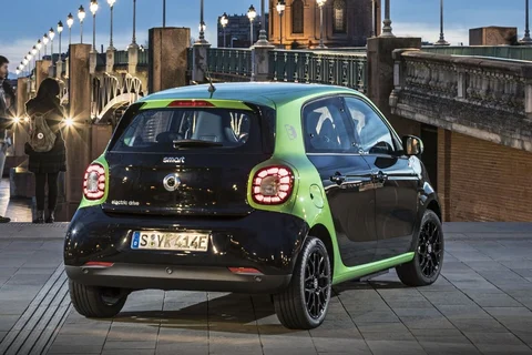 Smart forfour electric drive Business Solution 2017 view 9