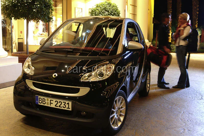 Smart fortwo coupé pulse 40kW cdi 2010 front view