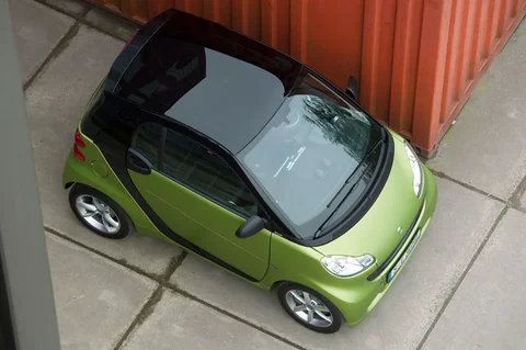 Smart fortwo coupé Brabus 72kW 2010 view 8