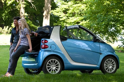 Smart fortwo cabrio Brabus 72kW 2010 view 11