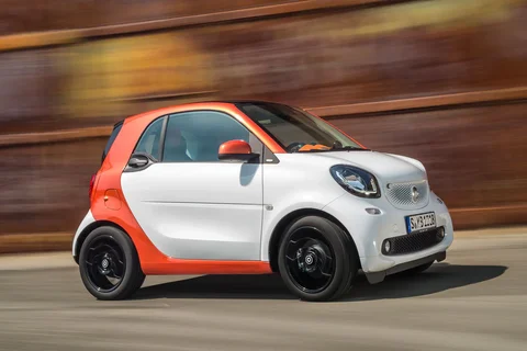 Smart fortwo 52kW Proxy 2015 view 4