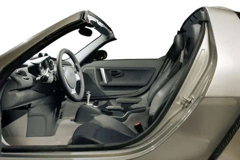 Smart roadster 60kW Affection 2004 view 9