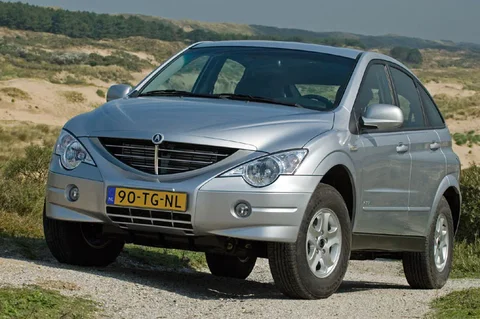 SsangYong Actyon A230 2WD Direct 2007 view 6