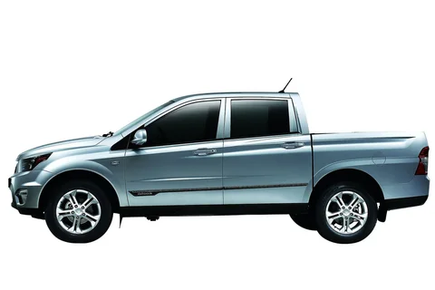 SsangYong Actyon Sports 2.0 Crystal 2WD 2012 view 4