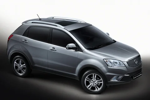 SsangYong Korando 2.0 XDi e3 Quartz 4WD 2013 view 9
