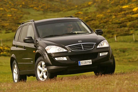 SsangYong Kyron M 200 Xdi 2WD Direct 2007 view 6