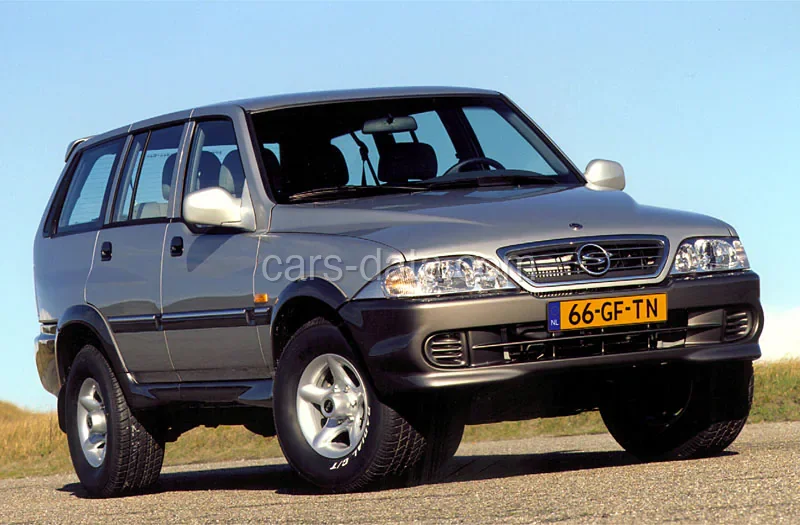 SsangYong Musso E 2.3 1998 front view