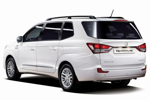 SsangYong Rodius 2.0D 4WD Quartz 2016 view 9