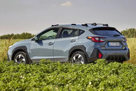 Subaru Crosstrek 2.0i Premium 2024 view 8