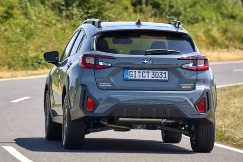 Subaru Crosstrek 2.0i Premium 2024 view 12