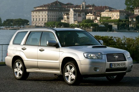 Subaru Forester 2.5 XT AWD Executive 2005 view 2