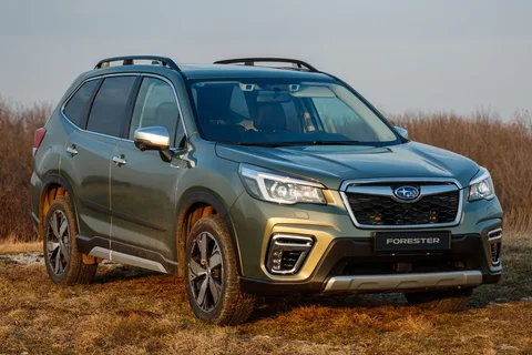 Subaru Forester 2.0i e-BOXER Sport 2021 view 5