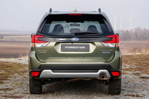 Subaru Forester 2.0i e-BOXER Sport 2021 view 6