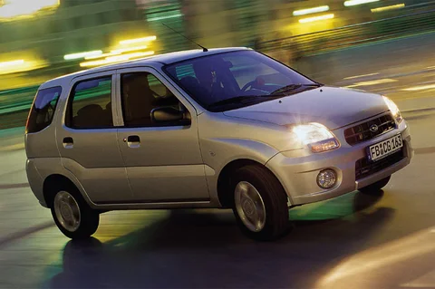 Subaru G3X Justy 1.3 AWD 2004 view 4