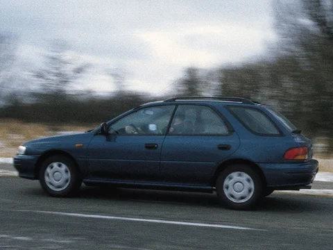 Subaru Impreza Plus 1.6 GL 1993 view 3