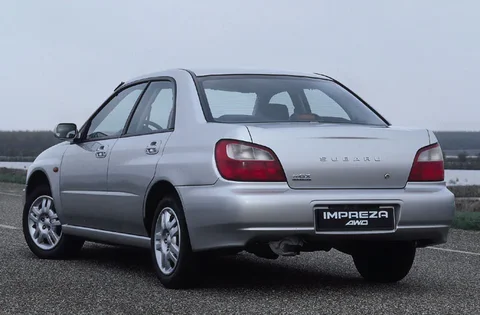 Subaru Impreza 2.0 WRX AWD 2000 view 4