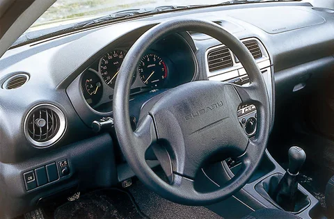 Subaru Impreza 2.0 WRX AWD 2000 view 7