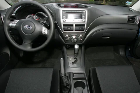 Subaru Impreza 2.0D AWD XV 2010 view 3