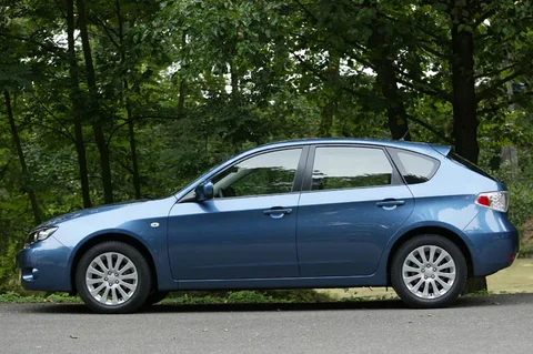 Subaru Impreza 2.0D AWD XV 2010 view 4