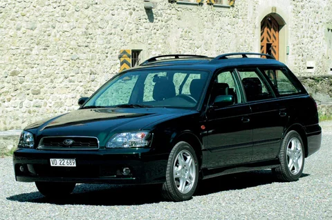 Subaru Legacy Touring Wagon 2.0 GL AWD 2002 view 2