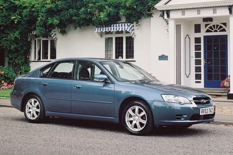 Subaru Legacy 3.0R Executive Pack 2004 view 4