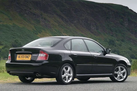 Subaru Legacy 3.0R Executive Pack 2004 view 5