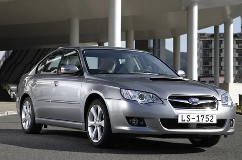 Subaru Legacy 2.0D Executive 2009 view 6