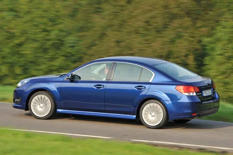 Subaru Legacy 2.0D Executive 2009 view 6