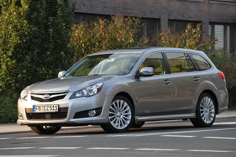 Subaru Legacy Touring Wagon 2.0D Executive 2009 view 3