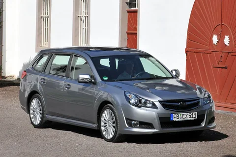 Subaru Legacy Touring Wagon 2.0D Executive 2009 view 5