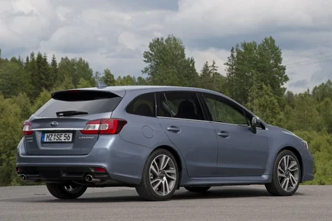 Subaru Levorg 1.6GT Comfort 2015 view 2