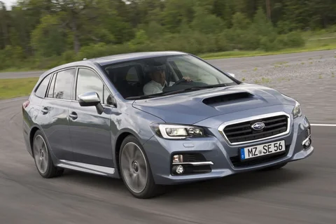 Subaru Levorg 1.6GT Comfort 2015 view 3