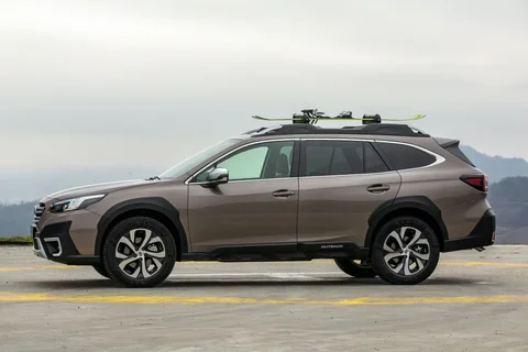 Subaru Outback 2.5i Geyser Blue Edition 2024 view 10