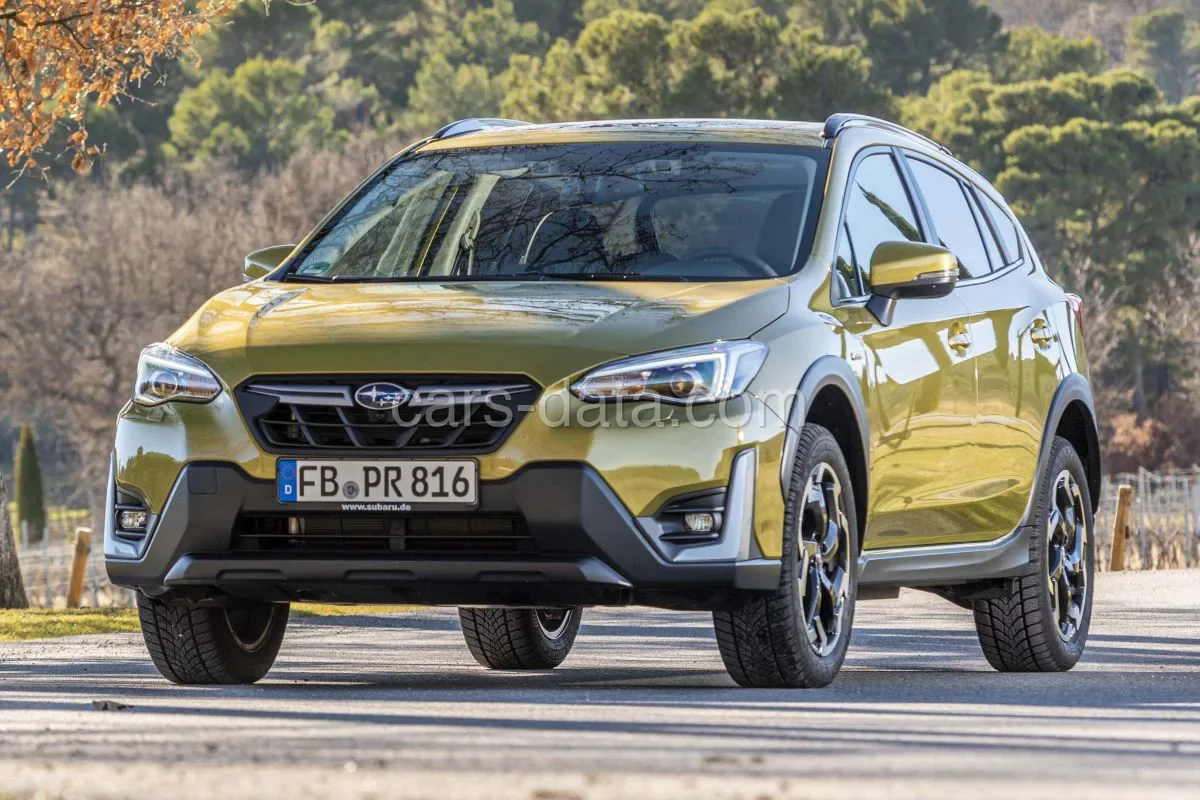 Subaru XV 2.0i e-BOXER Luxury 2022 front view